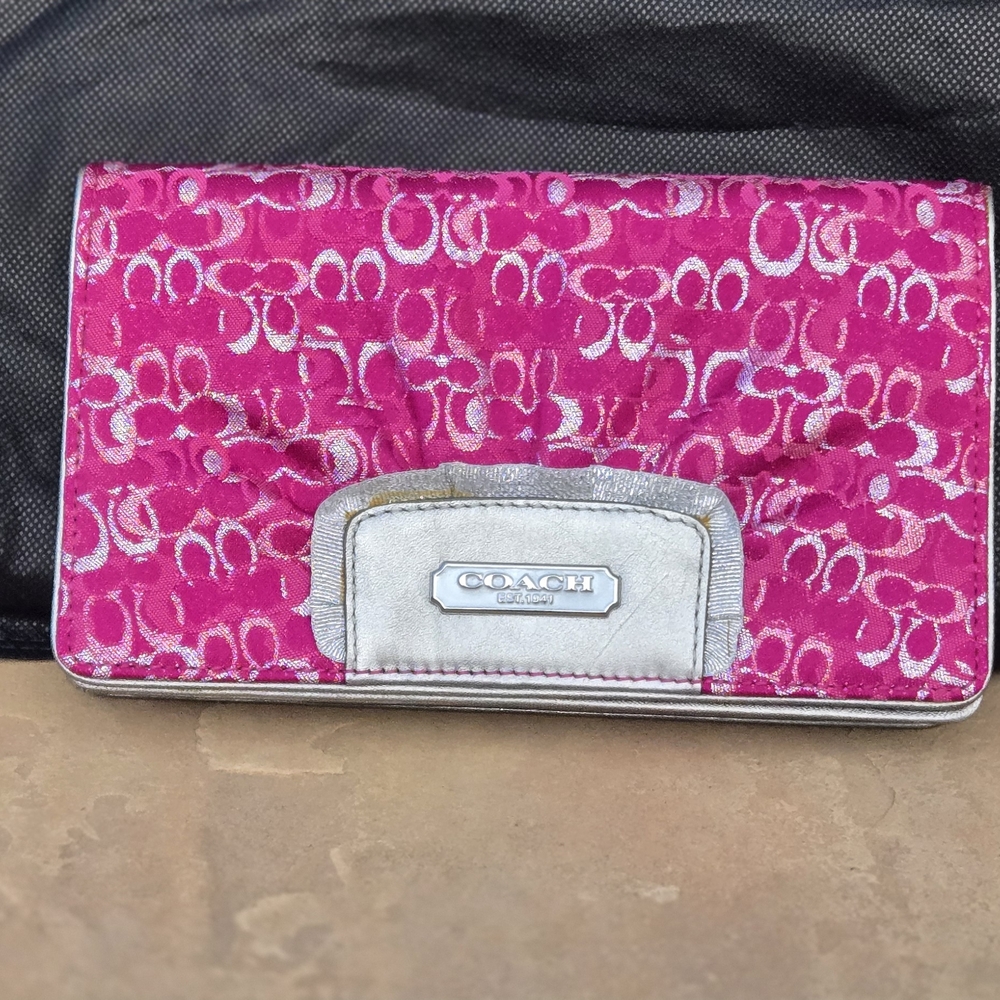 Coach Pink and Silver Vintage 2009 Wallet With Shoulder Strap